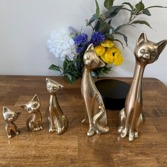 Vintage Brass Cat Figurines Set of 5 Mid Century‎ Modern Retro Home Decor - Picture 1 of 9
